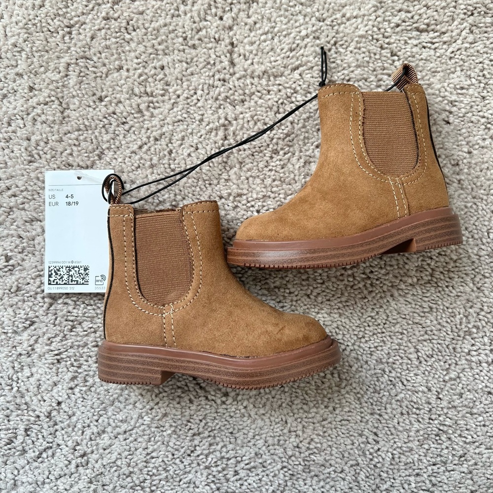 BNWT! H&M Toddler Boy Brown Suede Boots